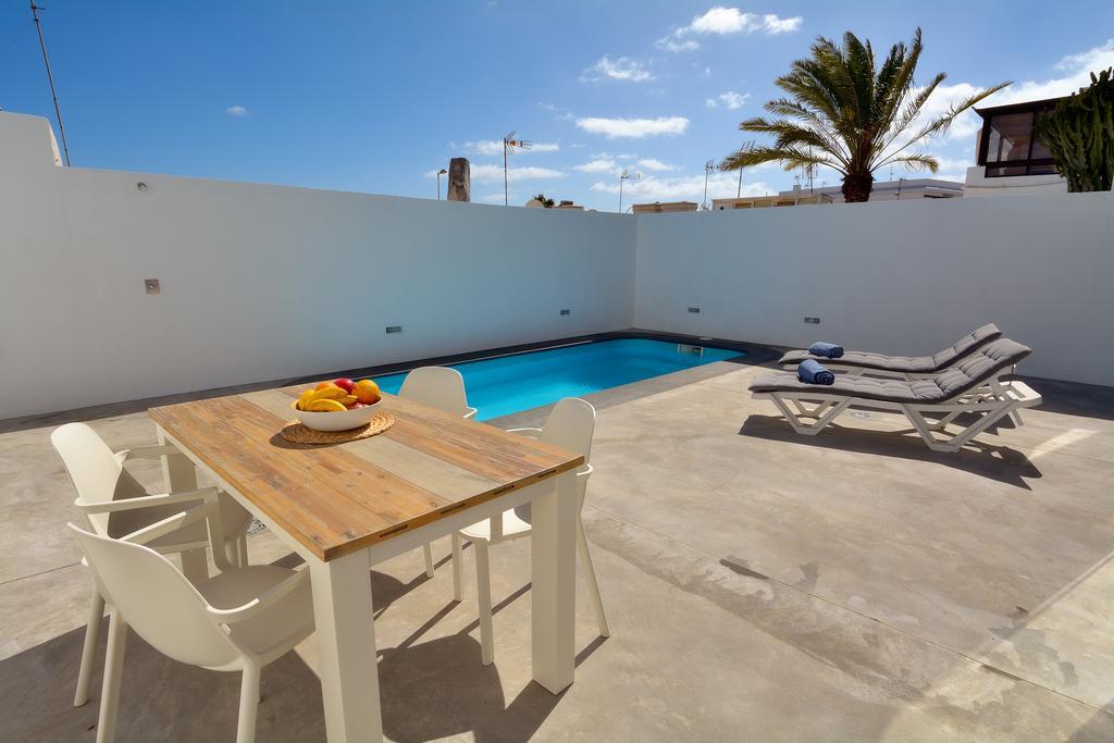 Villa Sunrise Private Pool Puerto Del Carmen By Pvl Exteriör bild